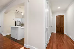 7134 Mapleridge St, Houston, TX 77081 - Photo 3