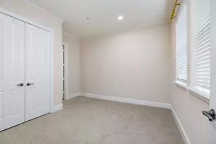 7134 Mapleridge St, Houston, TX 77081 - Photo 17