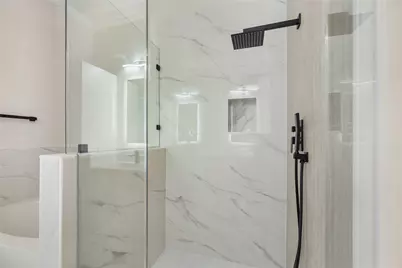 7134 Mapleridge Street #3G, Houston, TX 77081 - Photo 13