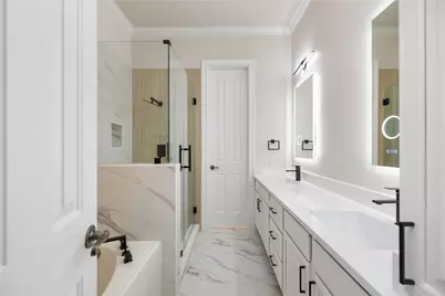 7134 Mapleridge Street #3G, Houston, TX 77081 - Photo 11