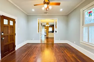 332 W 27th St, Houston, TX 77008 - Photo 5
