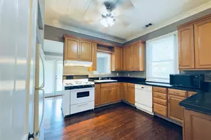 332 W 27th St, Houston, TX 77008 - Photo 11