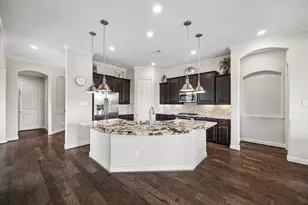 2202 Meadow Wind Dr, Pearland, TX 77089 - Photo 7