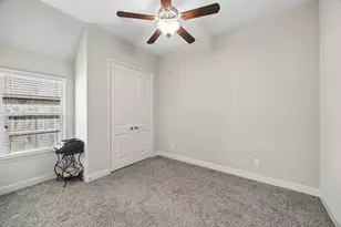 2202 Meadow Wind Dr, Pearland, TX 77089 - Photo 29