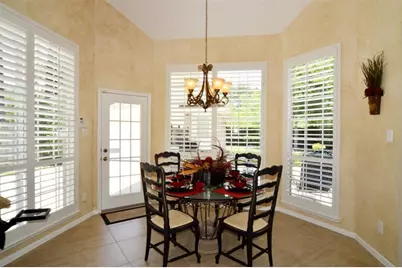 4103 Walnut Pond Drive, Houston, TX 77059 - Photo 9