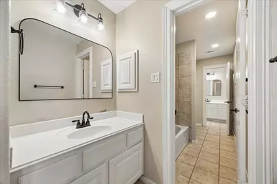 7906 Emerald Haven Drive, Sugar Land, TX 77479 - Photo 23