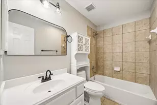 7906 Emerald Haven Dr, Sugar Land, TX 77479 - Photo 25