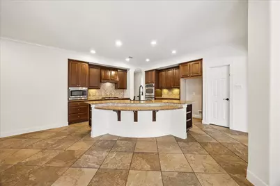 7906 Emerald Haven Drive, Sugar Land, TX 77479 - Photo 9