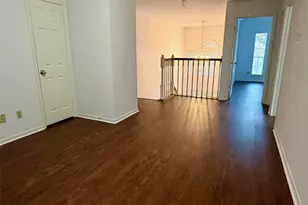 2226 Mill Creek Dr, Sugar Land, TX 77478 - Photo 11