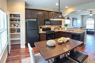 50 Woodland Hills Dr, Conroe, TX 77303 - Photo 5