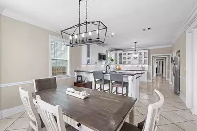 3806 Avenue S, Galveston, TX 77550 - Photo 3