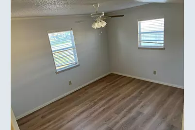 4318 E Fm 1462 Road, Rosharon, TX 77583 - Photo 11