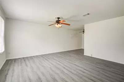 704 Pin Money Street, Clute, TX 77531 - Photo 3