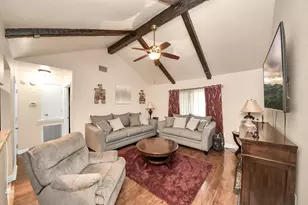 1930 Deerhurst Ln, Houston, TX 77088 - Photo 11