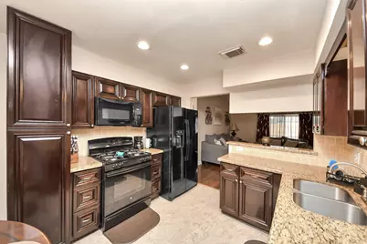 1930 Deerhurst Lane, Houston, TX 77088 - Photo 7