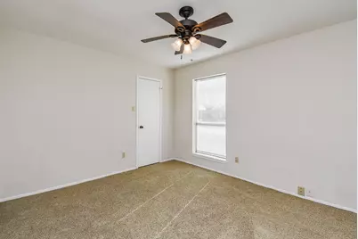 1918 Liberty Point Lane, Sugar Land, TX 77478 - Photo 15