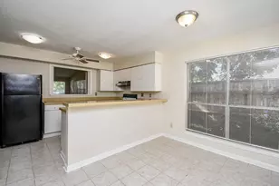 1918 Liberty Point Ln, Sugar Land, TX 77478 - Photo 13