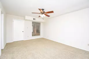 1918 Liberty Point Ln, Sugar Land, TX 77478 - Photo 21