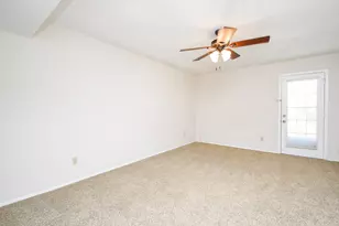 1918 Liberty Point Ln, Sugar Land, TX 77478 - Photo 23