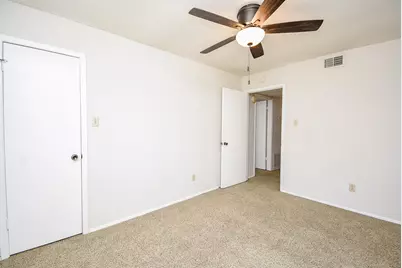 1918 Liberty Point Lane, Sugar Land, TX 77478 - Photo 19