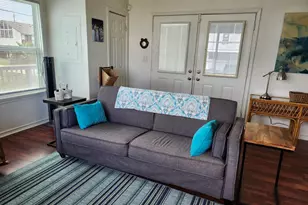 4215 Hardin Dr, Galveston, TX 77554 - Photo 7