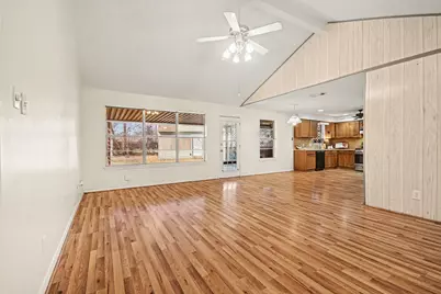 4123 Bermuda Drive, Pasadena, TX 77503 - Photo 9
