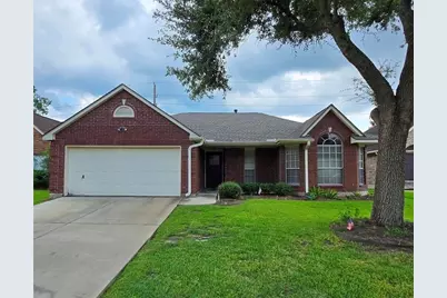 2730 N Larkspur Circle, Pearland, TX 77584 - Photo 1