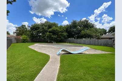 2109 E Linwood Oaks Street, Pearland, TX 77581 - Photo 27