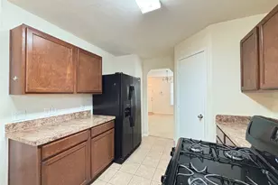 2803 Mustang Hill Ln, Katy, TX 77449 - Photo 17