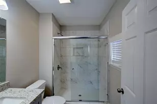 4220 Delhi St, Houston, TX 77022 - Photo 15
