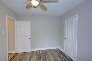 4220 Delhi St, Houston, TX 77022 - Photo 17