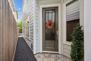 809 Malone Street St, Houston, TX 77007 - Photo 3