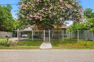9226 Dodson St, Houston, TX 77093 - Photo 3
