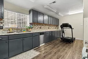 9226 Dodson St, Houston, TX 77093 - Photo 13