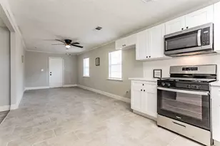 11420 Lane St, San Jacinto, TX 77029 - Photo 9