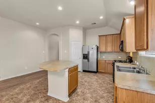 21830 Saragosa Pond Ln, Spring, TX 77379 - Photo 9