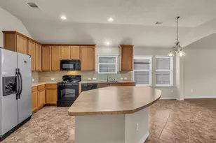 21830 Saragosa Pond Ln, Spring, TX 77379 - Photo 11