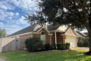 21830 Saragosa Pond Ln, Spring, TX 77379 - Photo 5