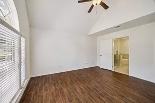 45 Country Forest Ct, The Woodlands, TX 77380 - Photo 11
