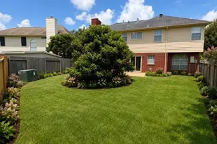 219 Birch Hill Dr, Sugar Land, TX 77479 - Photo 21