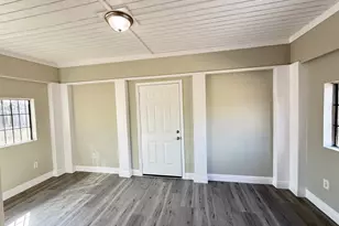 6813 N Wayside Dr, Houston, TX 77028 - Photo 15