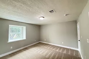6813 N Wayside Dr, Houston, TX 77028 - Photo 33