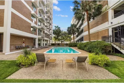 3600 Montrose Boulevard #1209, Houston, TX 77006 - Photo 13