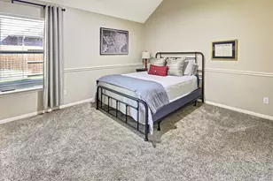 2911 Amber Hill Trail, Pearland, TX 77581 - Photo 11