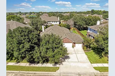 2911 Amber Hill Trail, Pearland, TX 77581 - Photo 35