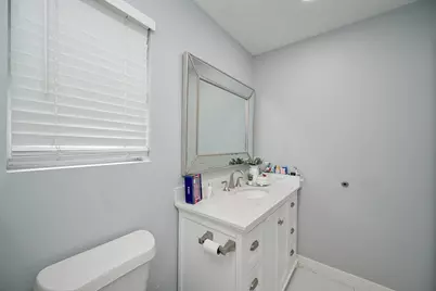 355 Skywood Drive, Houston, TX 77090 - Photo 33