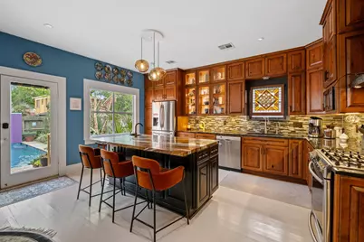 1911 Harold Street, Houston, TX 77098 - Photo 9