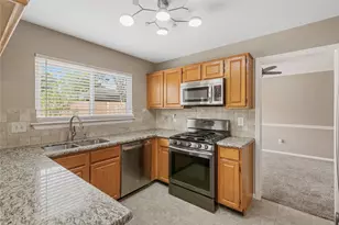 7507 Dogwood Falls Rd, Houston, TX 77095 - Photo 11