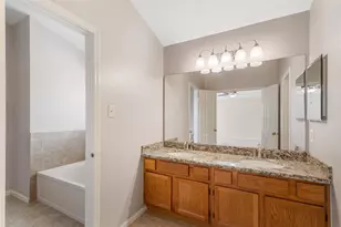 7507 Dogwood Falls Rd, Houston, TX 77095 - Photo 23
