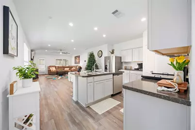 24034 Sunview Valley Drive, Spring, TX 77373 - Photo 13